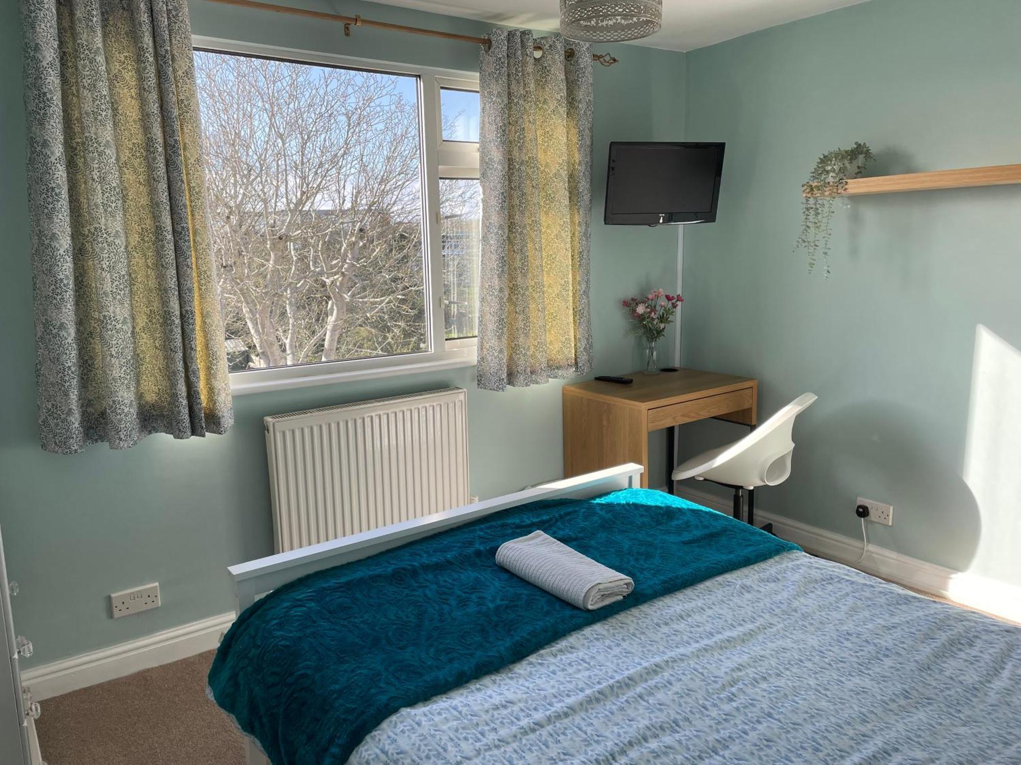 Maple Leaf Guest House Almondsbury Dış mekan fotoğraf
